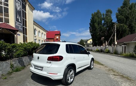 Volkswagen Tiguan I, 2016 год, 2 100 000 рублей, 6 фотография