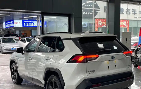 Toyota RAV4, 2022 год, 2 089 999 рублей, 13 фотография