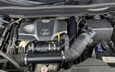 Lexus RX IV рестайлинг, 2018 год, 3 490 000 рублей, 9 фотография