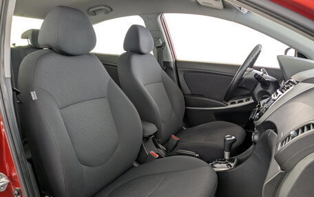 Hyundai Solaris II рестайлинг, 2012 год, 830 000 рублей, 21 фотография