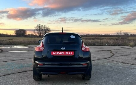 Nissan Juke II, 2011 год, 900 000 рублей, 2 фотография