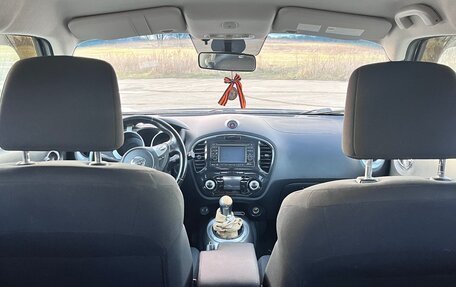 Nissan Juke II, 2011 год, 900 000 рублей, 12 фотография