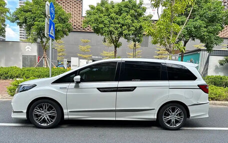 Honda Elysion, 2021 год, 2 750 000 рублей, 4 фотография