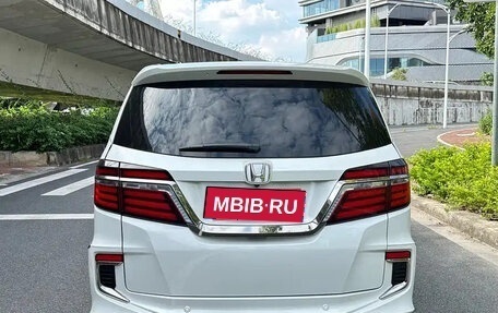 Honda Elysion, 2021 год, 2 750 000 рублей, 6 фотография