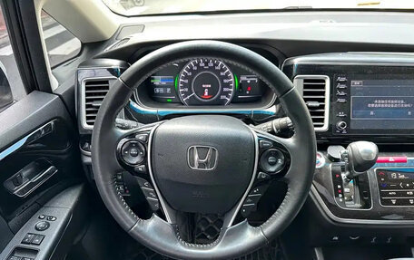 Honda Elysion, 2021 год, 2 750 000 рублей, 19 фотография