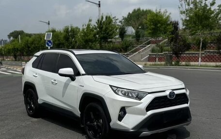Toyota RAV4, 2022 год, 3 250 002 рублей, 6 фотография
