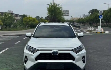 Toyota RAV4, 2022 год, 3 250 002 рублей, 7 фотография
