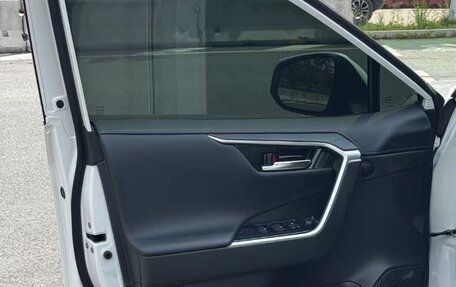 Toyota RAV4, 2022 год, 3 250 002 рублей, 9 фотография