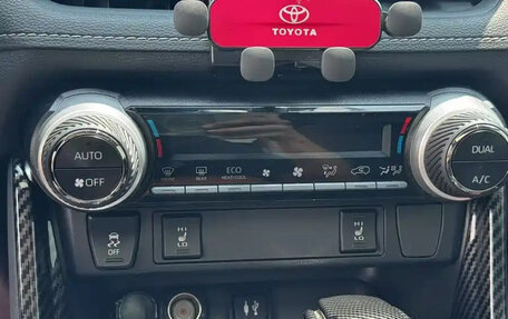 Toyota RAV4, 2022 год, 3 250 002 рублей, 12 фотография