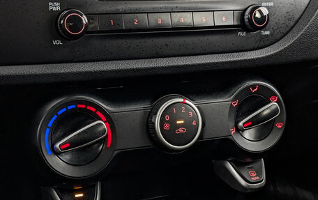 KIA Rio IV, 2020 год, 1 050 000 рублей, 20 фотография