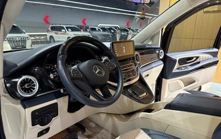 Mercedes-Benz Vito, 2020 год, 4 200 000 рублей, 4 фотография