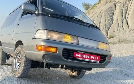Toyota Town Ace III, 1992 год, 500 000 рублей, 2 фотография