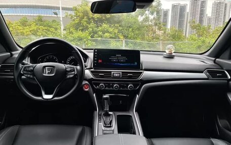 Honda Inspire, 2022 год, 1 600 000 рублей, 10 фотография