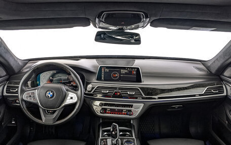 BMW 7 серия, 2019 год, 5 730 000 рублей, 14 фотография