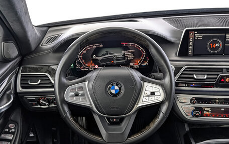 BMW 7 серия, 2019 год, 5 730 000 рублей, 21 фотография