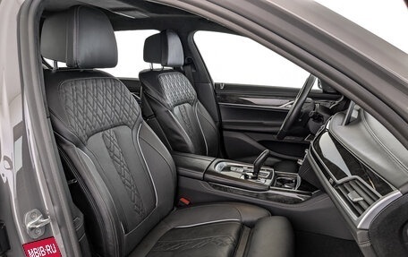 BMW 7 серия, 2019 год, 5 730 000 рублей, 23 фотография
