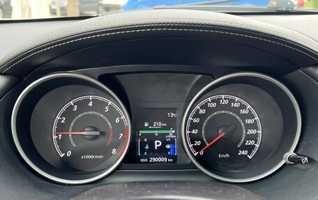 Mitsubishi Outlander III рестайлинг 3, 2011 год, 1 050 000 рублей, 13 фотография