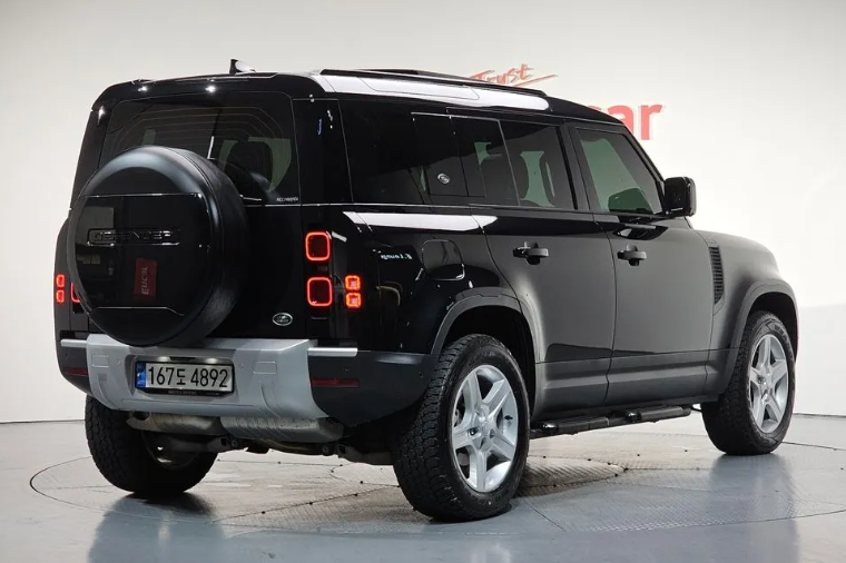 Land Rover Defender II, 2021 год, 6 640 000 рублей, 2 фотография
