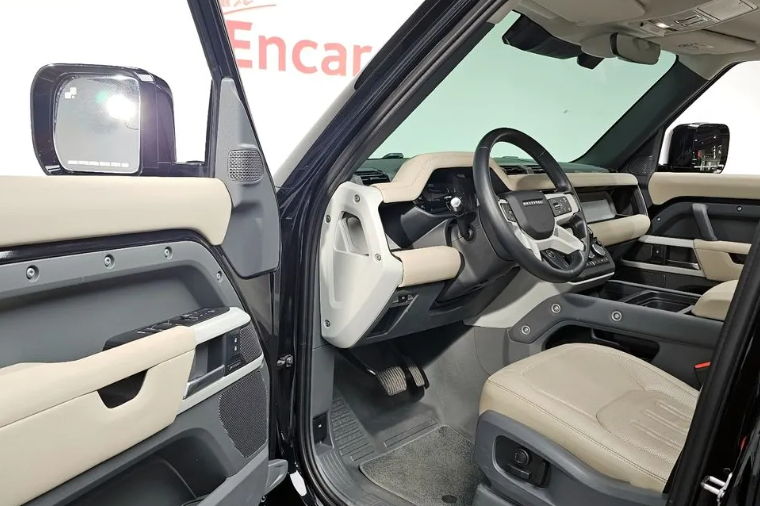 Land Rover Defender II, 2021 год, 6 640 000 рублей, 11 фотография