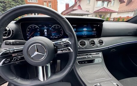 Mercedes-Benz E-Класс, 2021 год, 5 500 000 рублей, 4 фотография