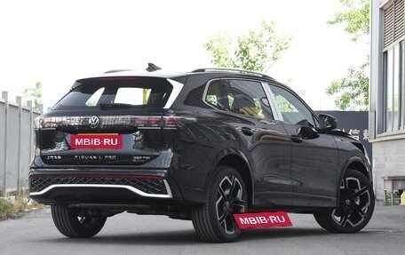 Volkswagen Tiguan, 2025 год, 4 580 000 рублей, 5 фотография