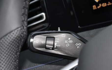 Volkswagen Tiguan, 2025 год, 4 580 000 рублей, 16 фотография