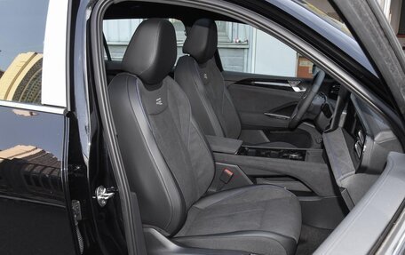 Volkswagen Tiguan, 2025 год, 4 580 000 рублей, 13 фотография