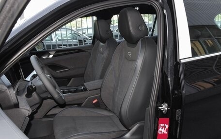 Volkswagen Tiguan, 2025 год, 4 580 000 рублей, 10 фотография