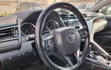 Toyota Camry, 2018 год, 2 493 000 рублей, 6 фотография