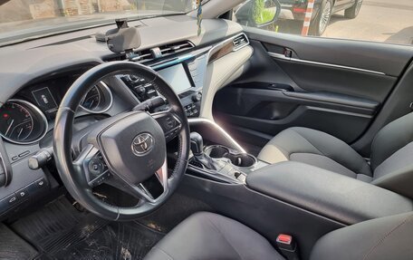 Toyota Camry, 2018 год, 2 493 000 рублей, 5 фотография