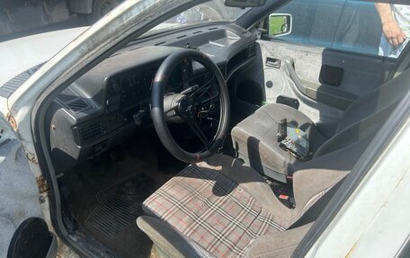 Opel Kadett E рестайлинг, 1986 год, 60 000 рублей, 3 фотография