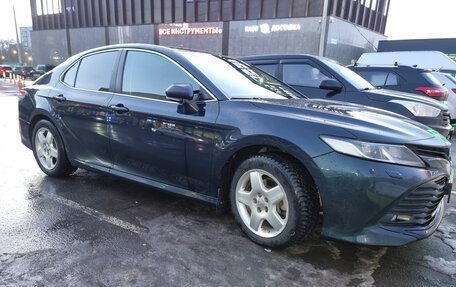 Toyota Camry, 2018 год, 2 493 000 рублей, 10 фотография