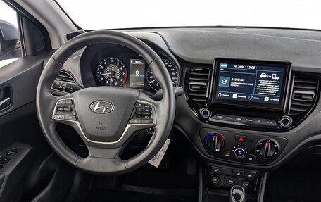 Hyundai Solaris II рестайлинг, 2021 год, 1 625 000 рублей, 28 фотография