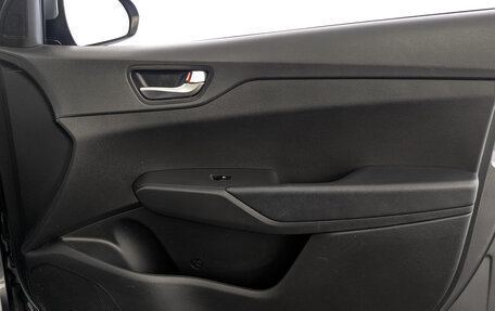 Hyundai Solaris II рестайлинг, 2021 год, 1 625 000 рублей, 25 фотография