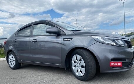 KIA Rio III рестайлинг, 2015 год, 815 000 рублей, 3 фотография
