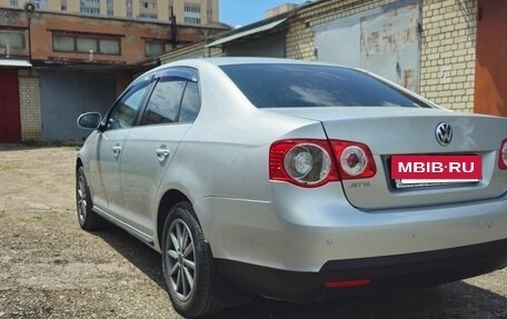 Volkswagen Jetta VI, 2010 год, 700 000 рублей, 5 фотография