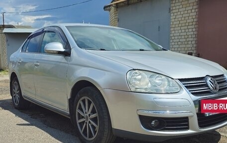 Volkswagen Jetta VI, 2010 год, 700 000 рублей, 7 фотография