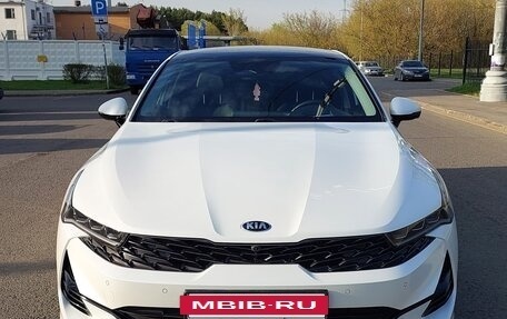 KIA K5, 2020 год, 3 000 000 рублей, 20 фотография