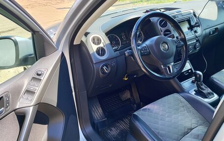 Volkswagen Tiguan I, 2016 год, 1 800 000 рублей, 10 фотография