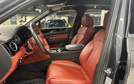 Bentley Bentayga I, 2016 год, 9 500 000 рублей, 11 фотография