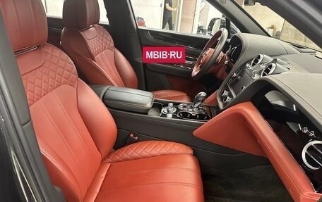 Bentley Bentayga I, 2016 год, 9 500 000 рублей, 3 фотография