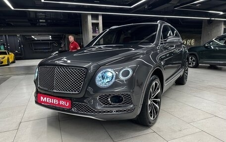 Bentley Bentayga I, 2016 год, 9 500 000 рублей, 20 фотография