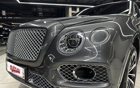 Bentley Bentayga I, 2016 год, 9 500 000 рублей, 21 фотография
