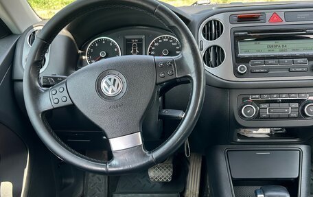 Volkswagen Tiguan I, 2010 год, 950 000 рублей, 14 фотография