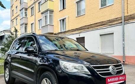 Volkswagen Tiguan I, 2010 год, 950 000 рублей, 2 фотография