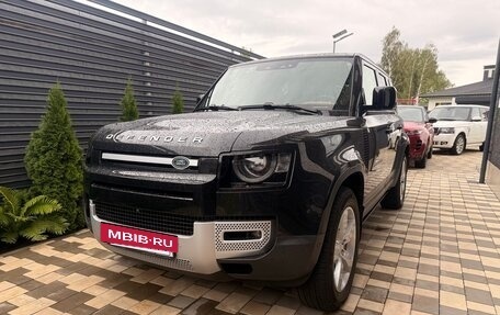 Land Rover Defender II, 2022 год, 13 500 000 рублей, 3 фотография