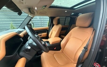 Land Rover Defender II, 2022 год, 13 500 000 рублей, 10 фотография