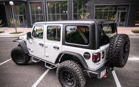 Jeep Wrangler, 2023 год, 8 850 000 рублей, 4 фотография