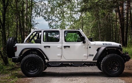 Jeep Wrangler, 2023 год, 8 850 000 рублей, 8 фотография