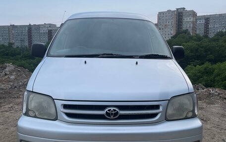 Toyota Lite Ace IV, 1996 год, 420 000 рублей, 2 фотография